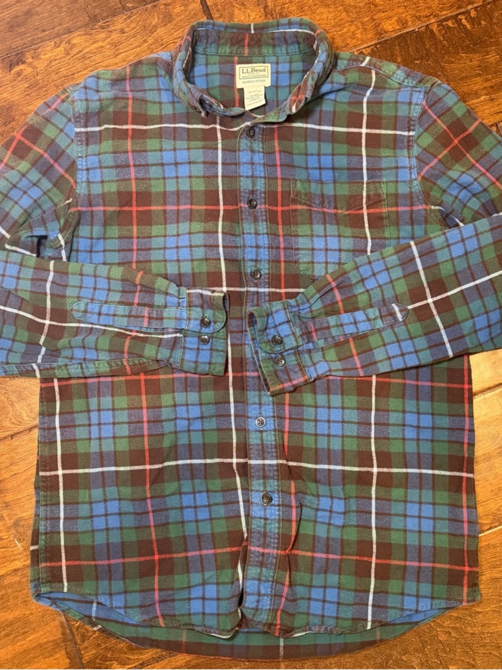LL Bean Flannel Shirt Mens M Slightly Fitted Plaid Button Down Cotton